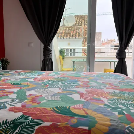 Bnbook Medea 2 Aparthotel