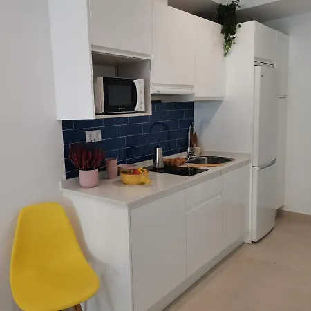Bnbook Medea 2 Apart-hotel